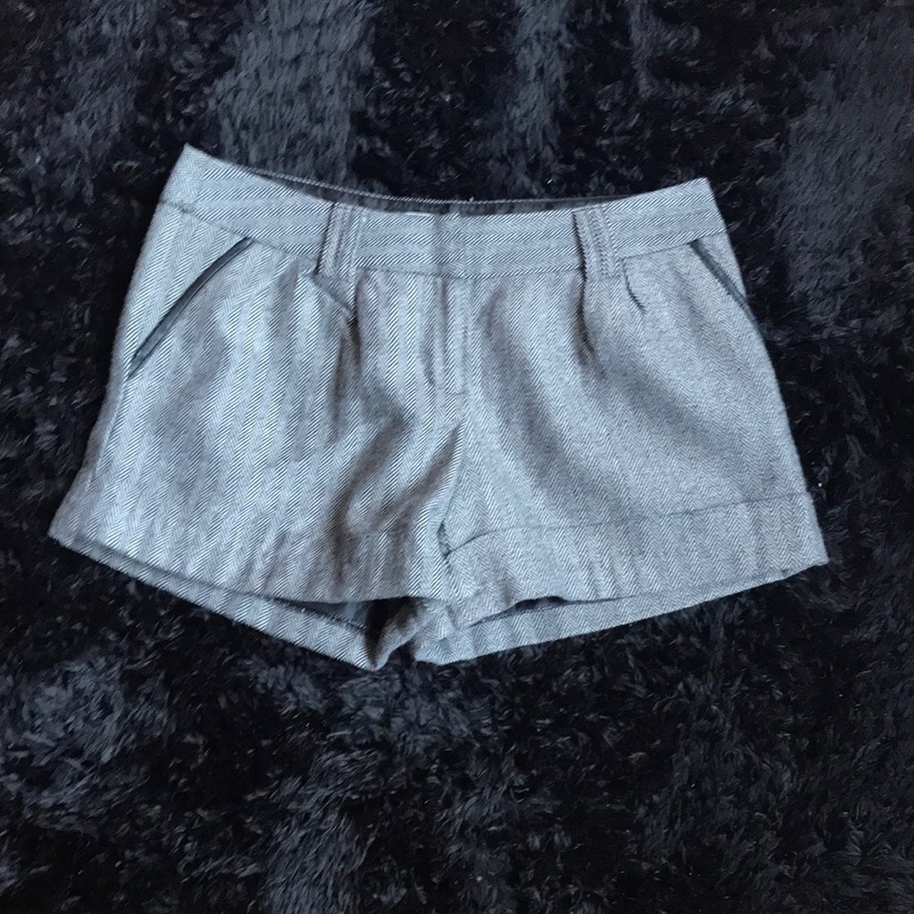 Elegant shorts